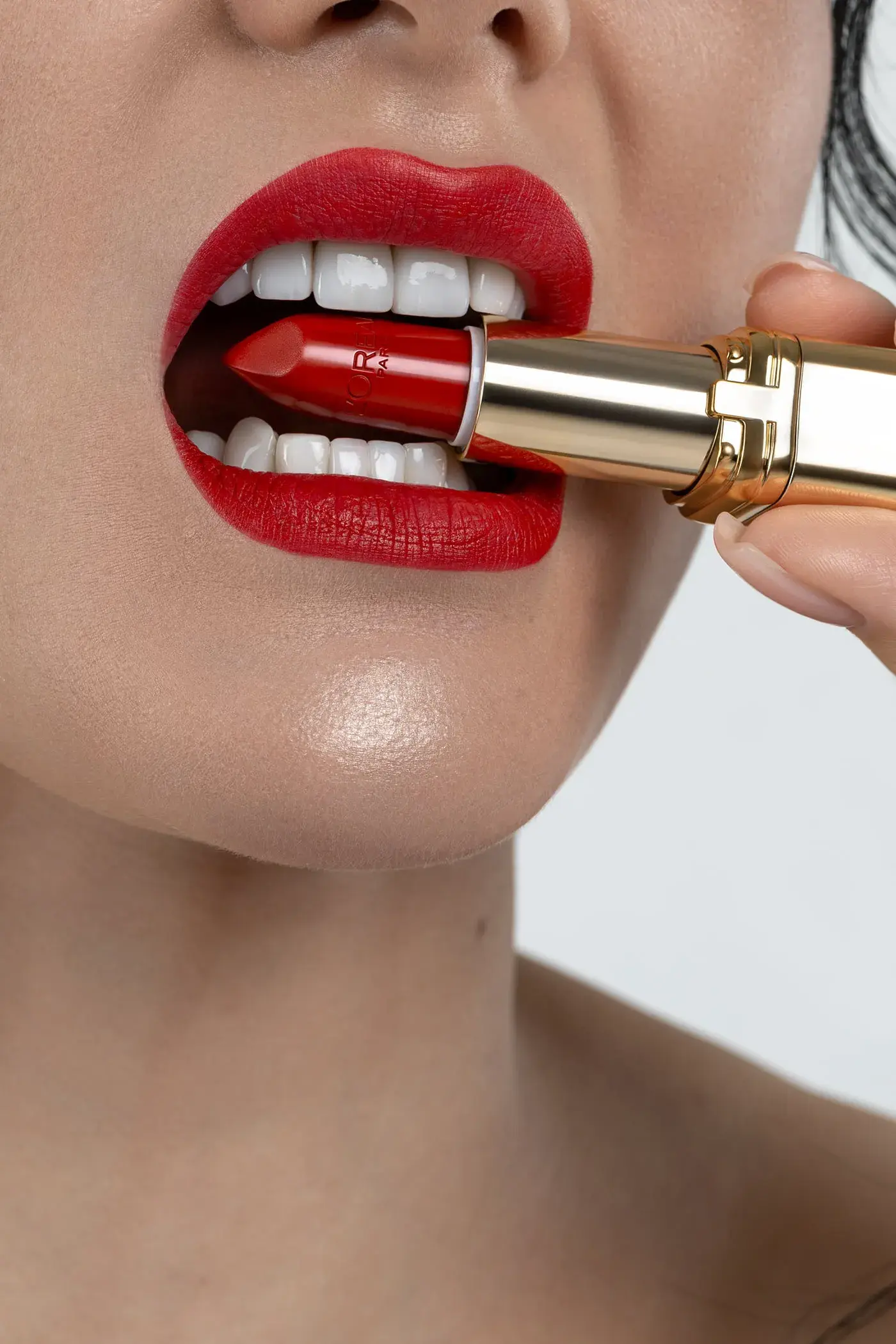 Clipping Path Services 9 product retouching after